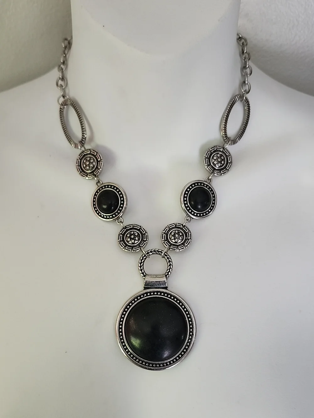Silver-Tone Black Circular Pendant Necklace